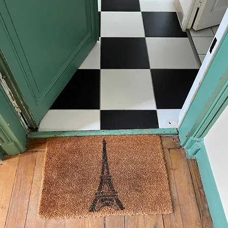Peace Heaven Triangle Dor Paris